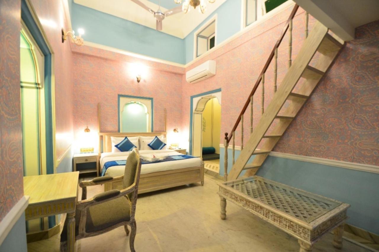 Nirbana Palace - A Heritage Hotel And Spa Jaipur Ngoại thất bức ảnh