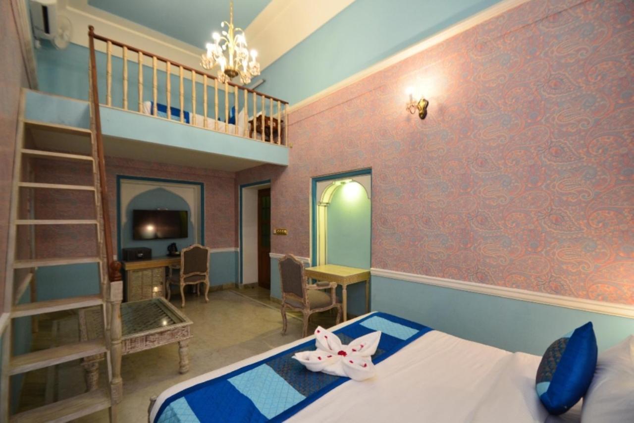 Nirbana Palace - A Heritage Hotel And Spa Jaipur Ngoại thất bức ảnh