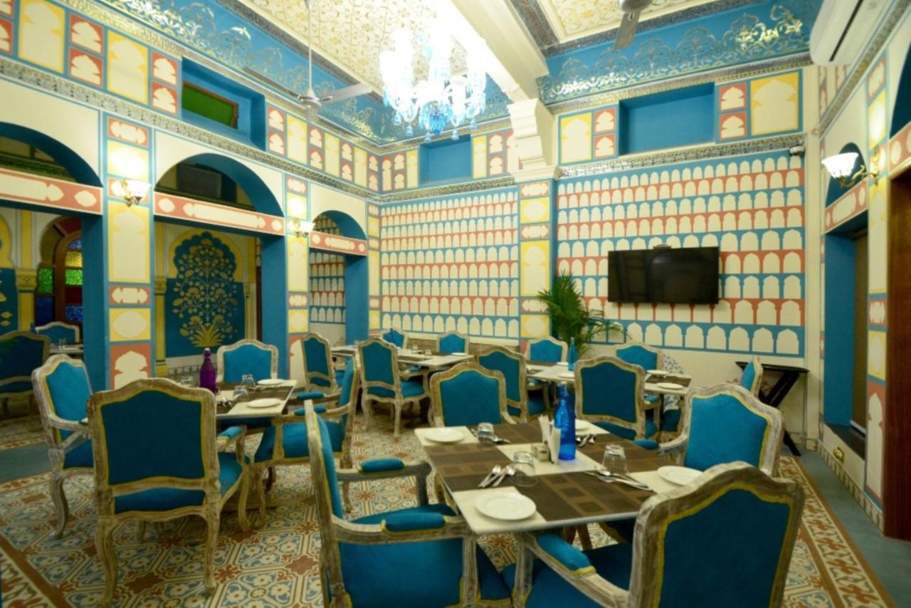 Nirbana Palace - A Heritage Hotel And Spa Jaipur Ngoại thất bức ảnh