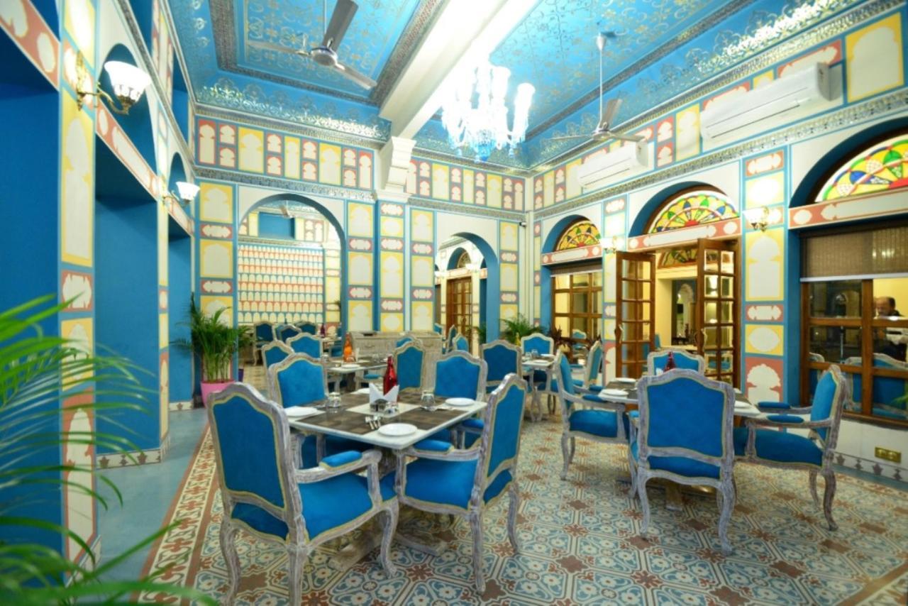 Nirbana Palace - A Heritage Hotel And Spa Jaipur Ngoại thất bức ảnh