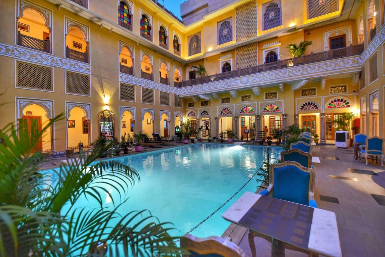 Nirbana Palace - A Heritage Hotel And Spa Jaipur Ngoại thất bức ảnh