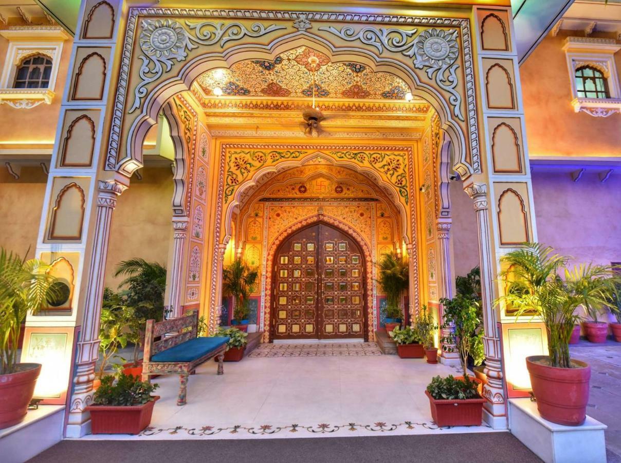 Nirbana Palace - A Heritage Hotel And Spa Jaipur Ngoại thất bức ảnh