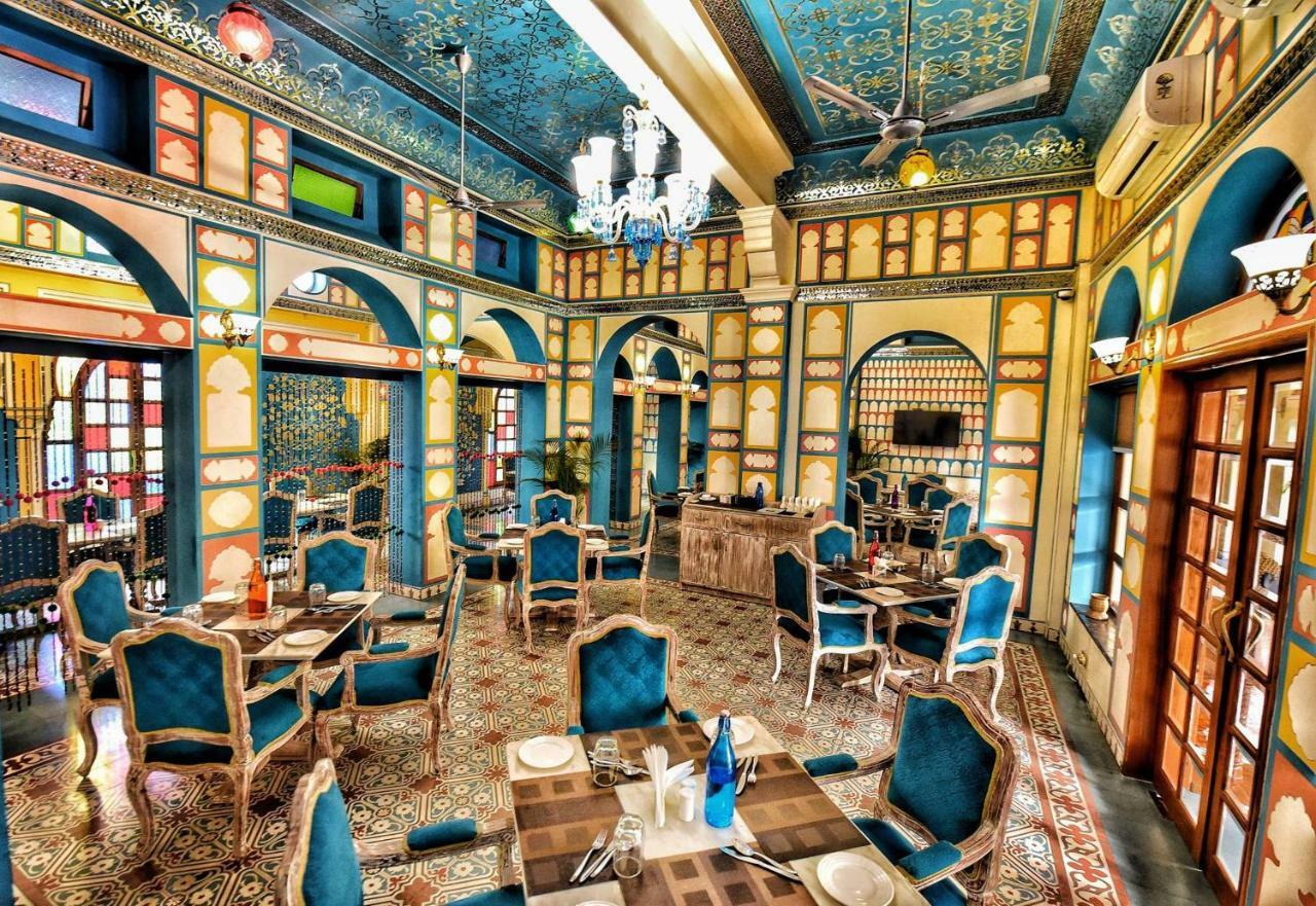 Nirbana Palace - A Heritage Hotel And Spa Jaipur Ngoại thất bức ảnh